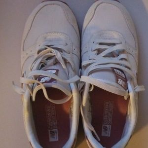 New Balance Shoes - Size 10 New Balance shoes New Balance Shoes - Size 10 New Balance shoes